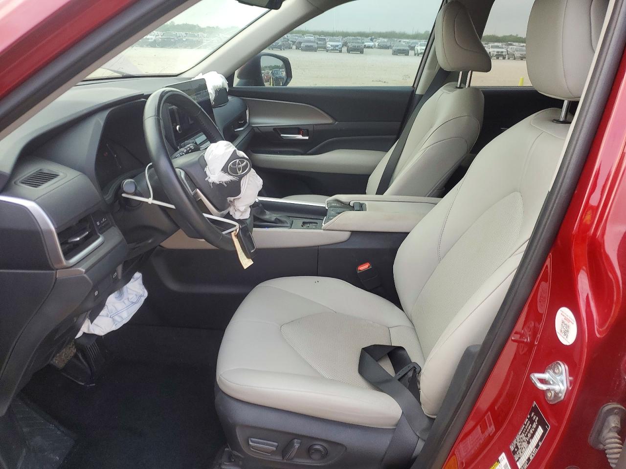 Toyota Grand Highlander Xle