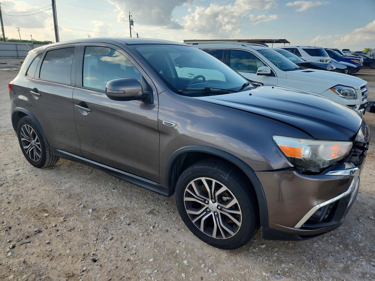 Mitsubishi Outlander Es