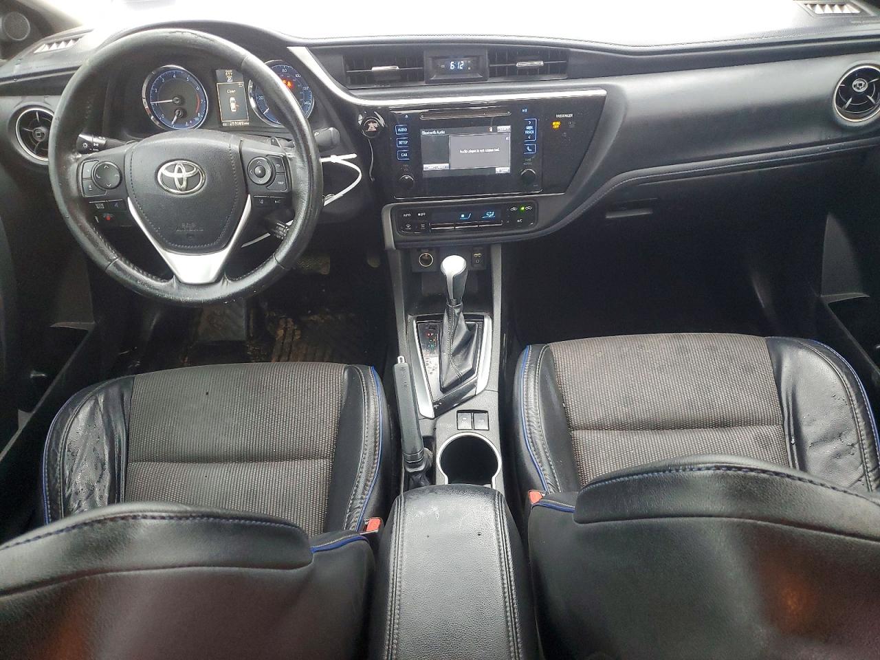 Toyota Corolla Se