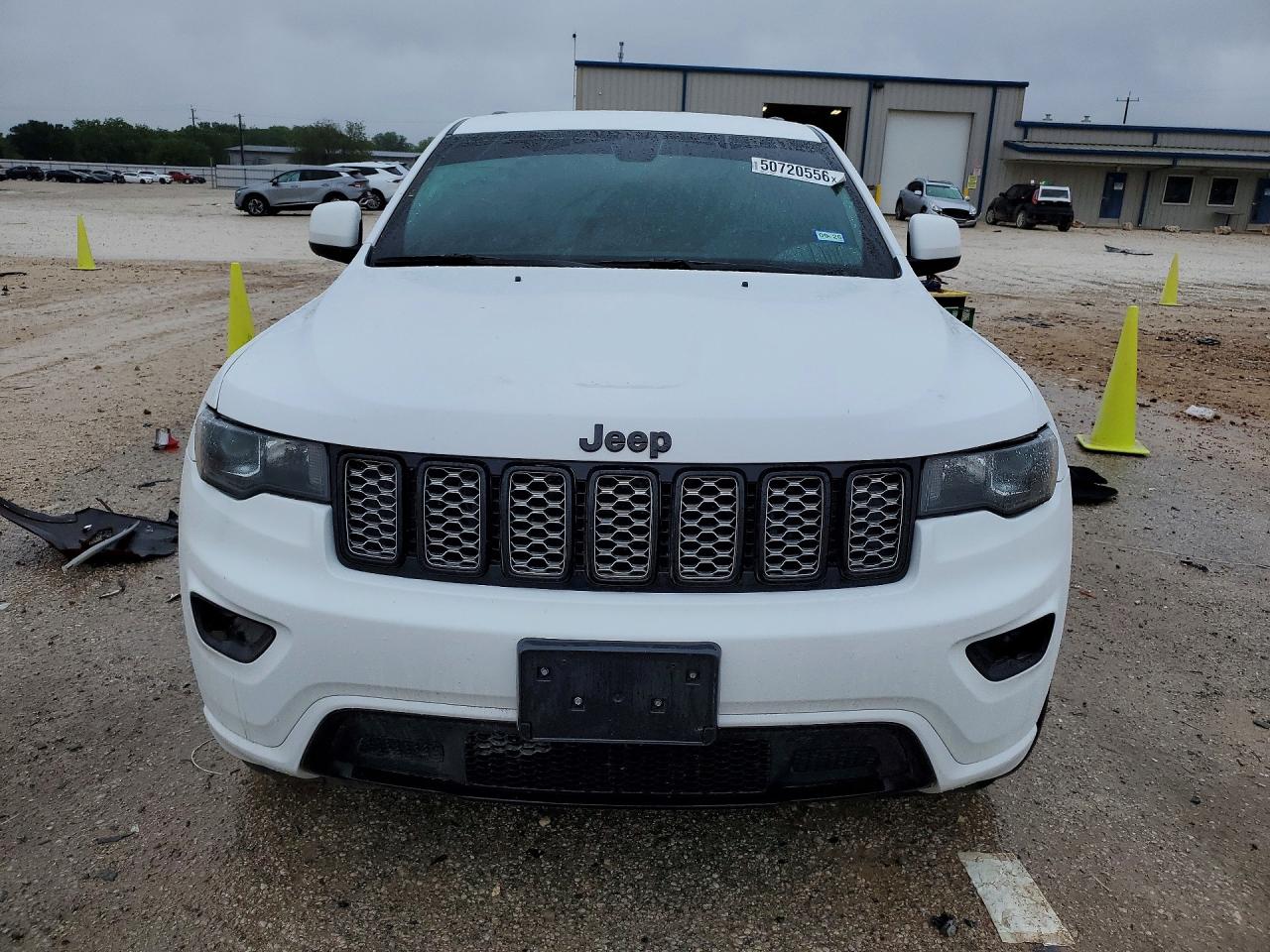 Jeep Grand Cherokee Laredo