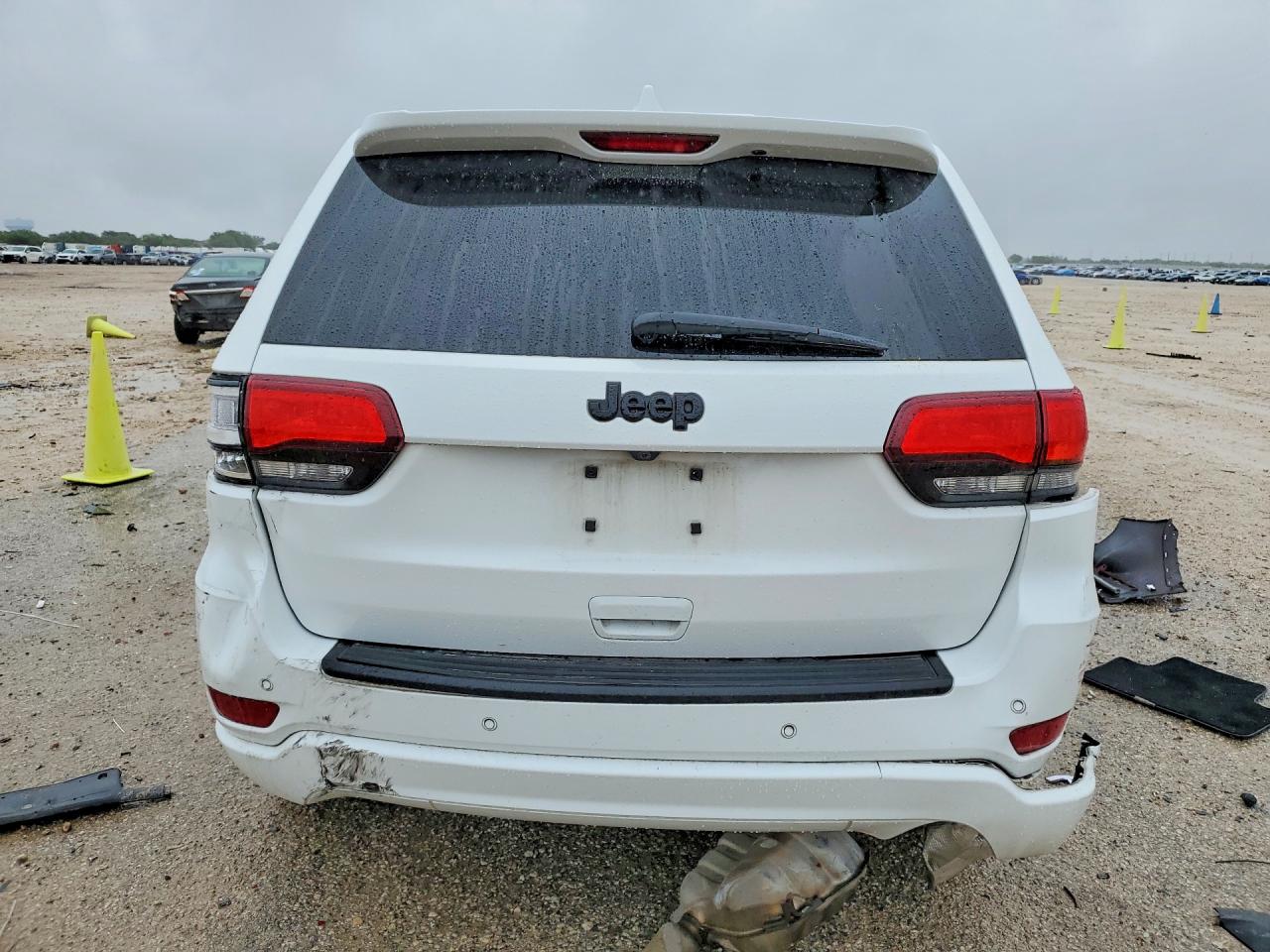 Jeep Grand Cherokee Laredo