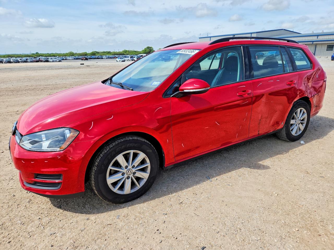 Salvage Volkswagen Golf Image