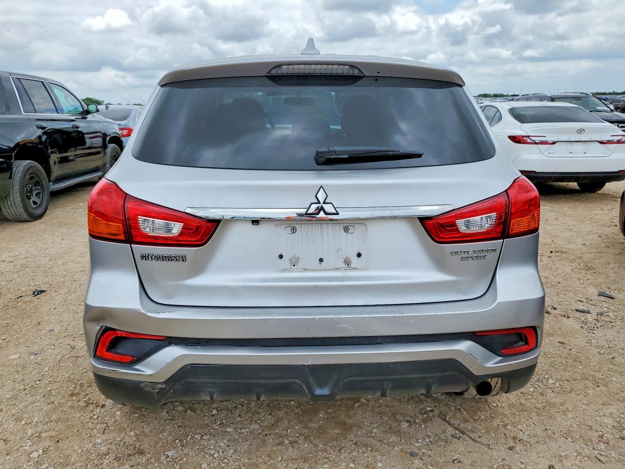 Mitsubishi Outlander Es