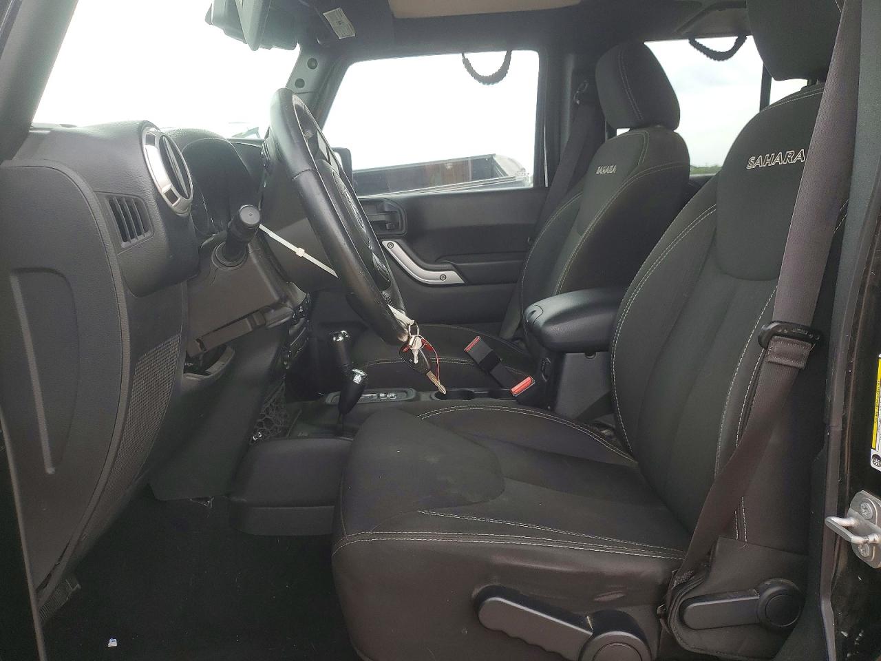 Jeep Wrangler Sahara