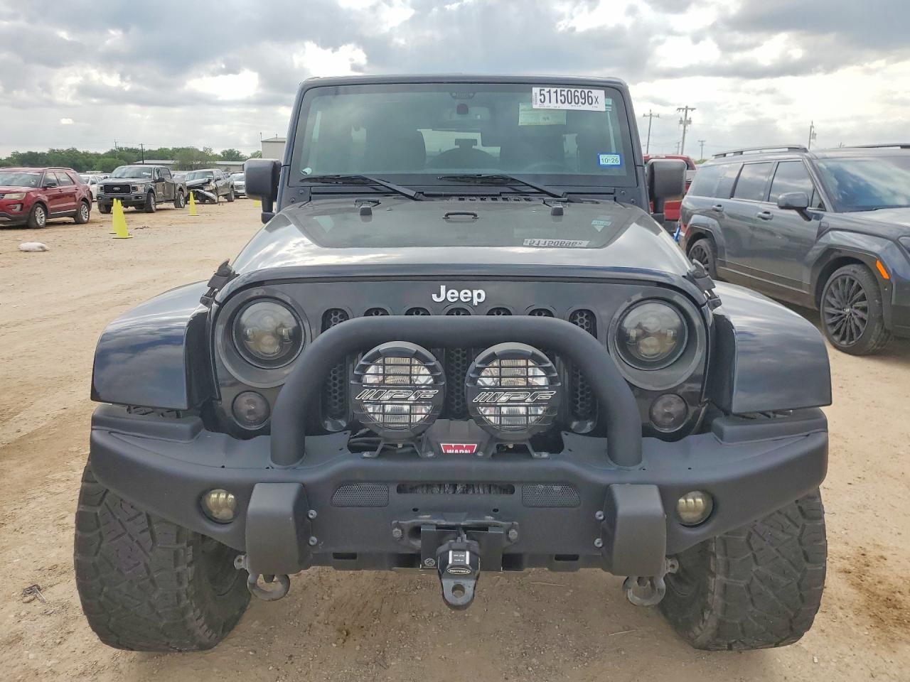 Jeep Wrangler Sahara