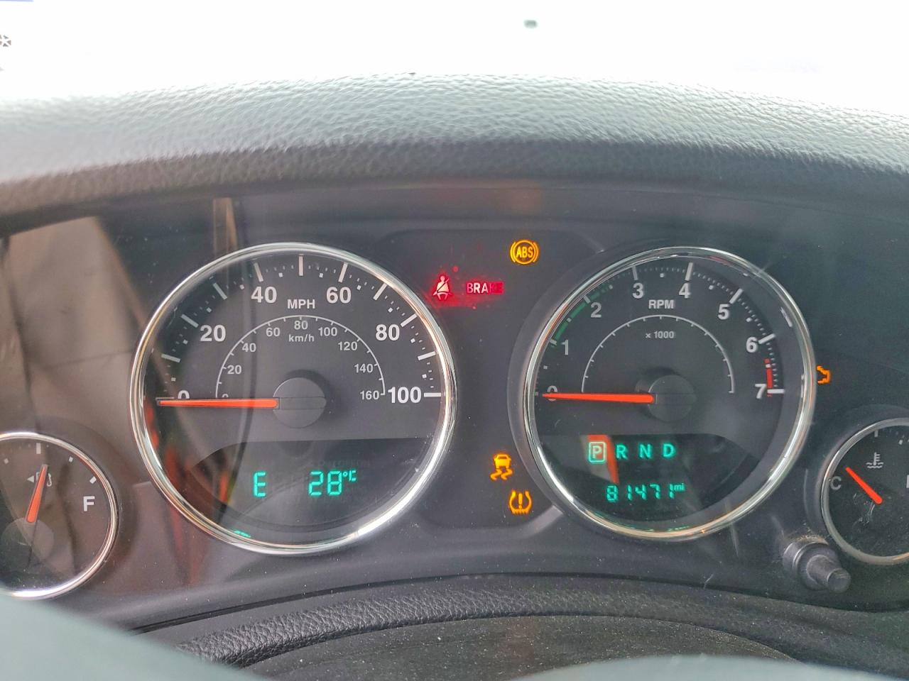 Jeep Wrangler Sahara