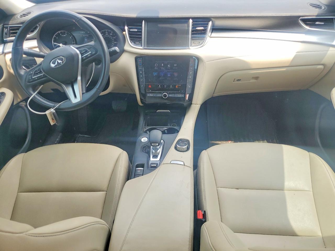 INFINITI Qx Luxe