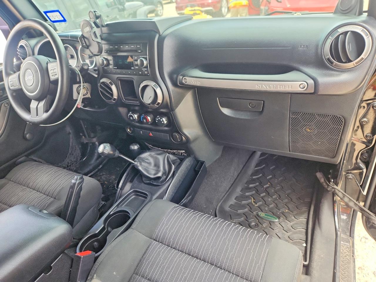 Jeep Wrangler Sport