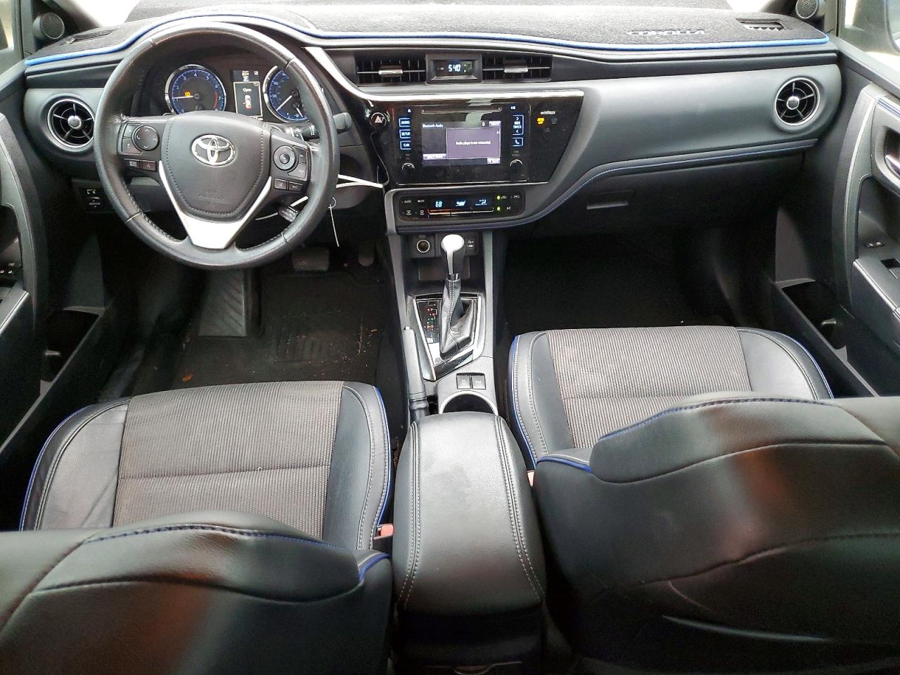 Toyota Corolla Se