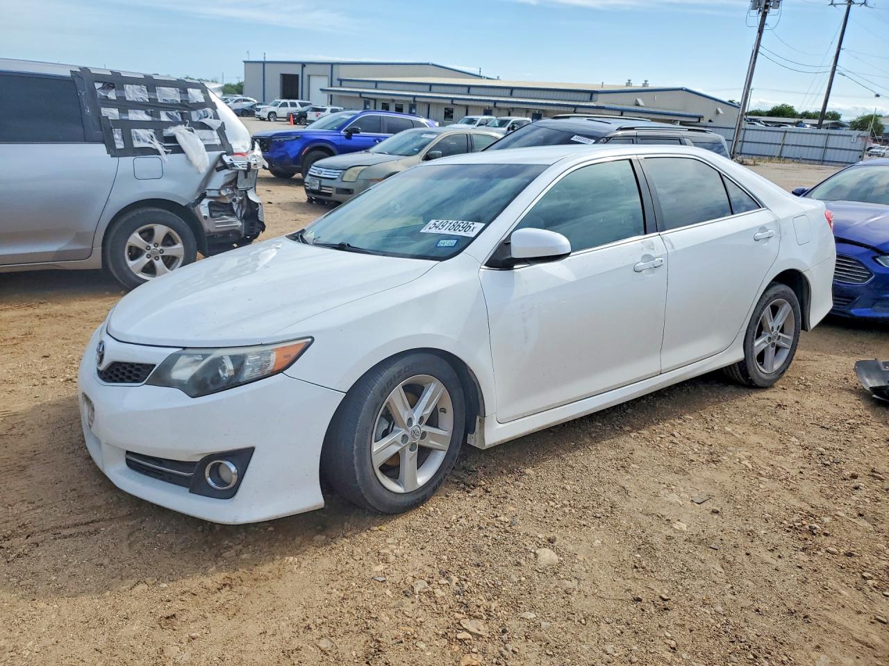 Salvage Toyota Camry Image