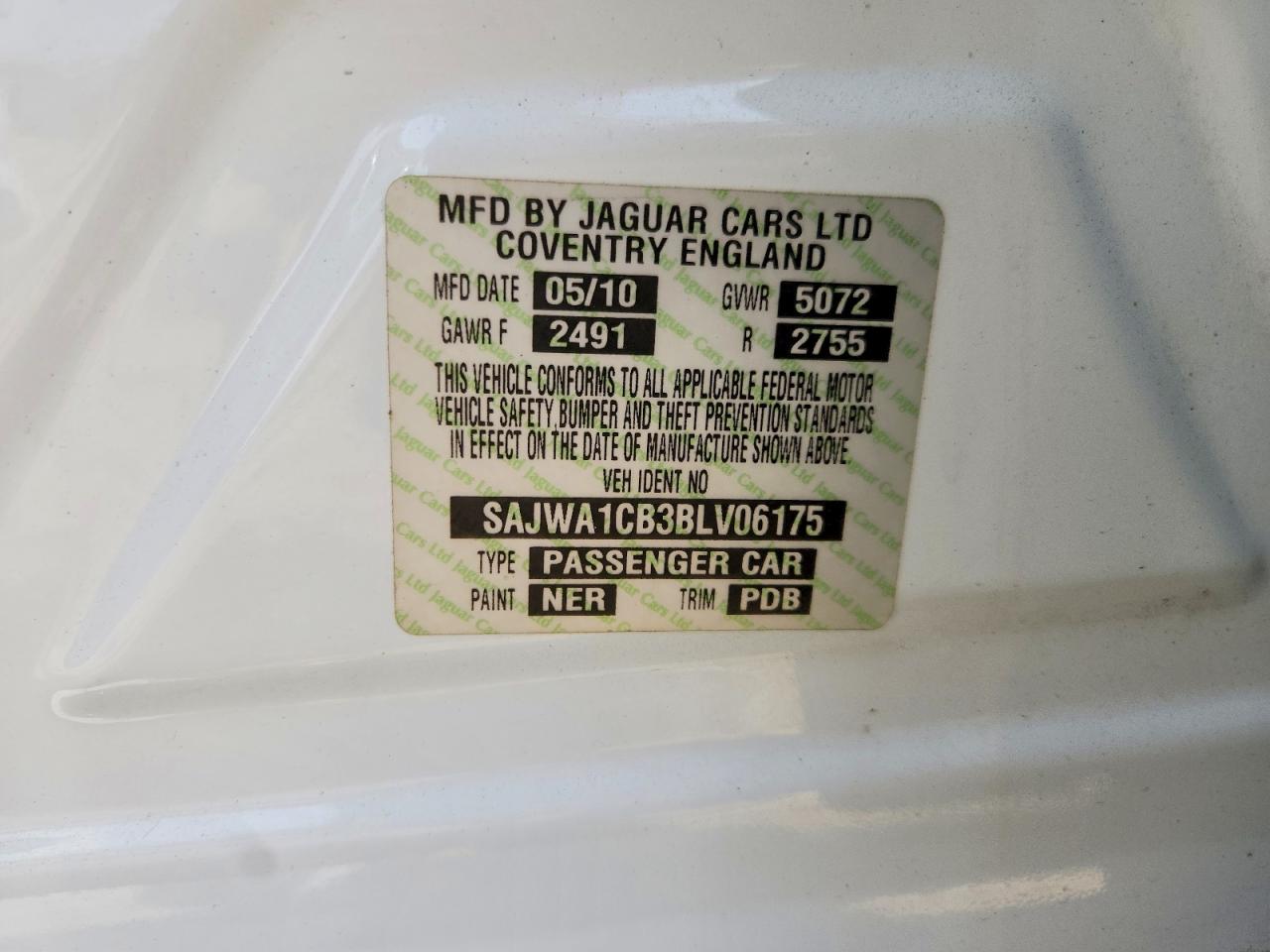 Jaguar XJ