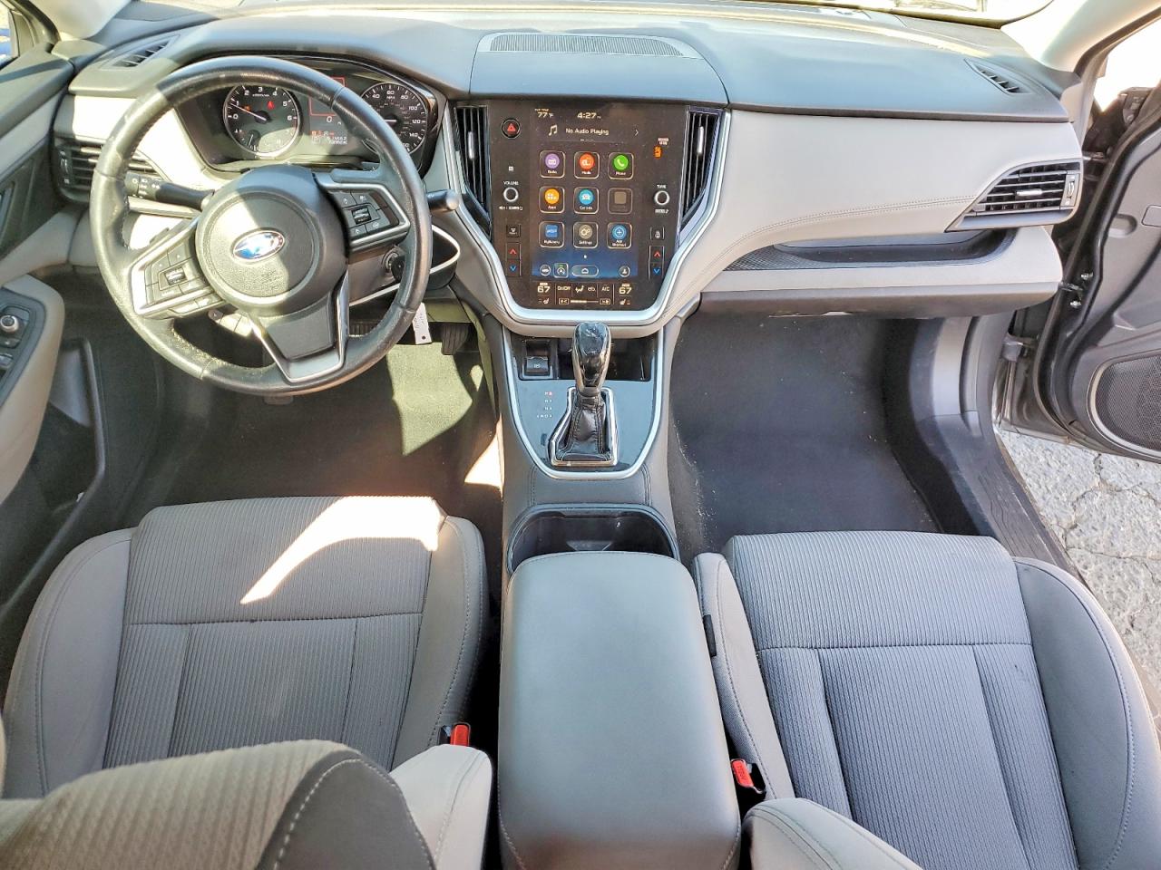 Subaru Legacy Premium