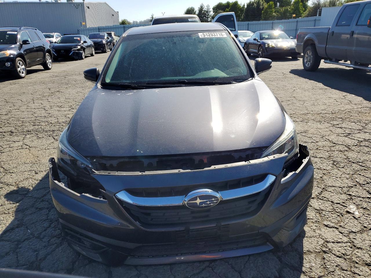 Subaru Legacy Premium