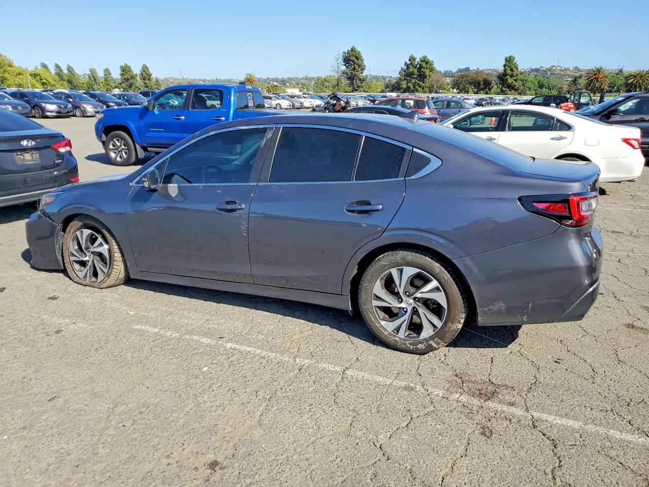 Subaru Legacy Premium