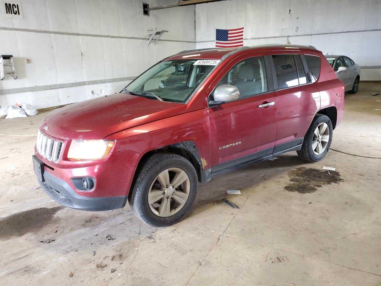 Salvage Jeep Compass Image