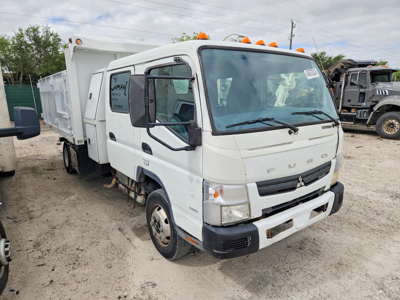 Salvage Mitsuifuso Fe Image