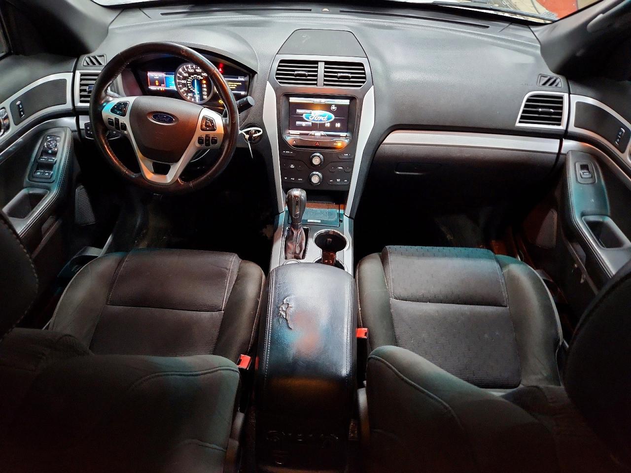 Ford Explorer Xlt