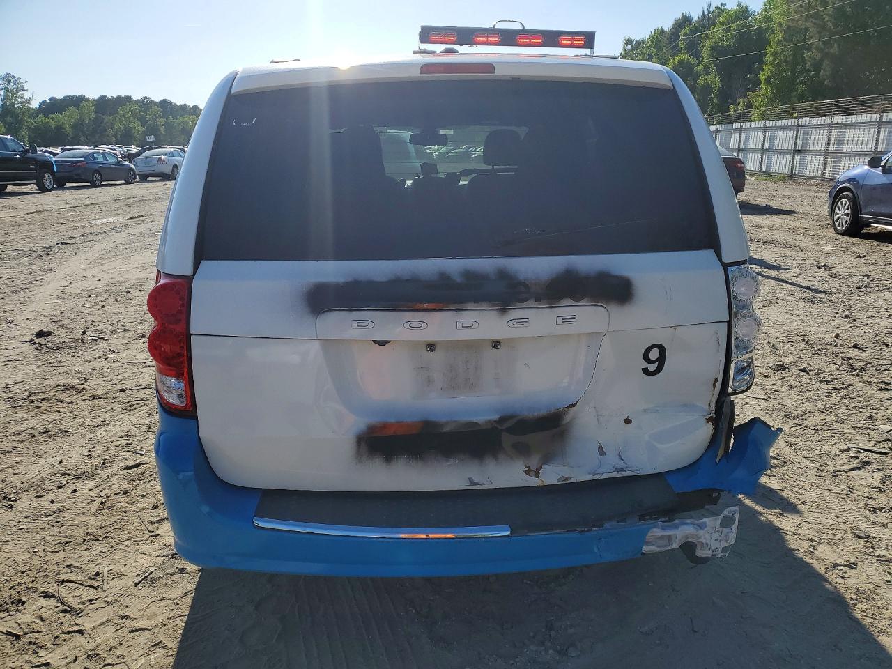 Dodge Caravan Sxt