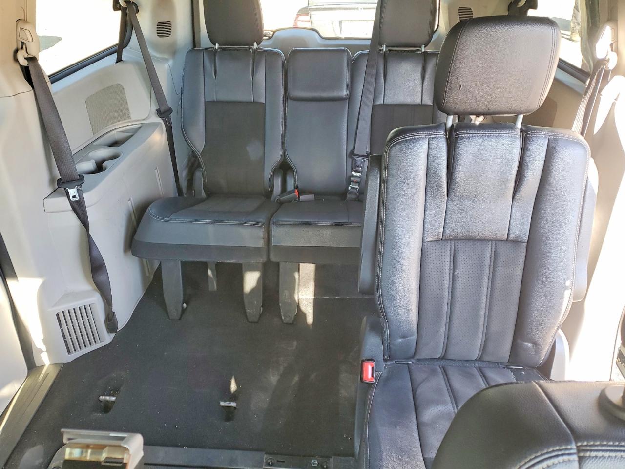 Dodge Caravan Sxt