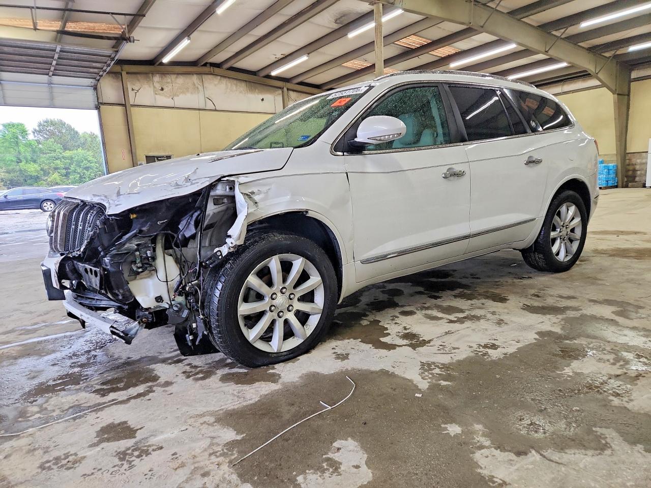 Salvage Buick Enclave Image