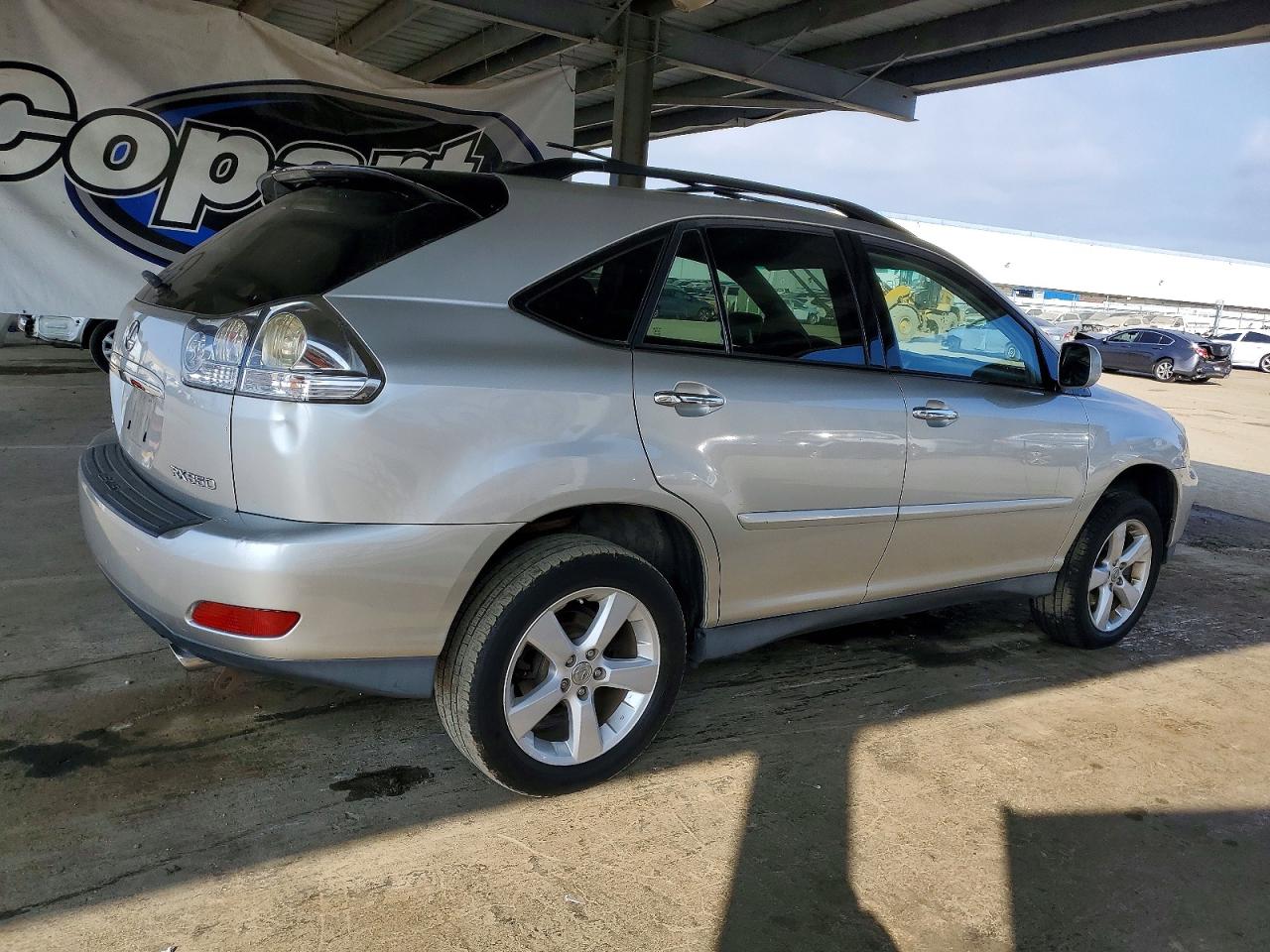 Lexus RX Base