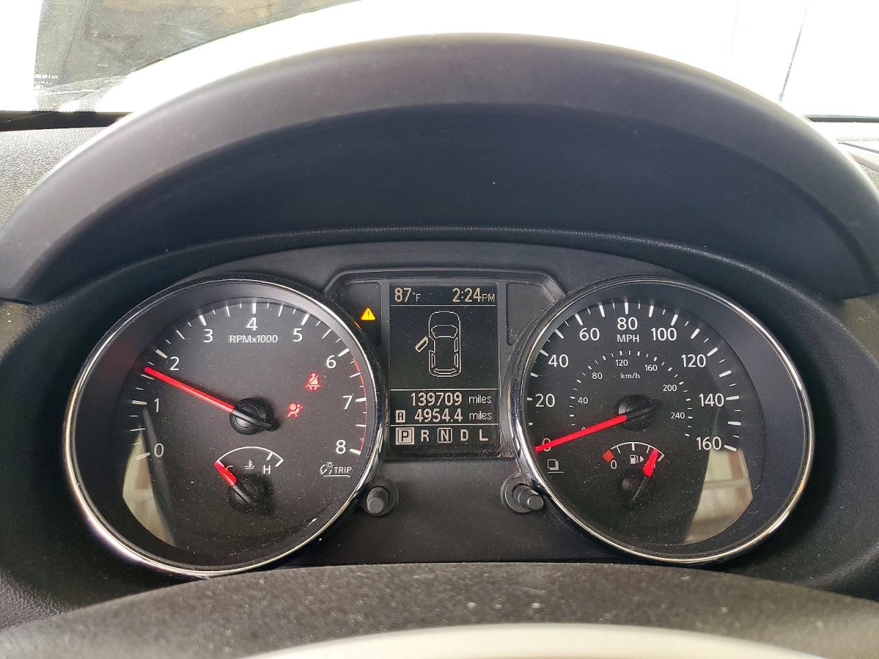 Nissan Rogue S