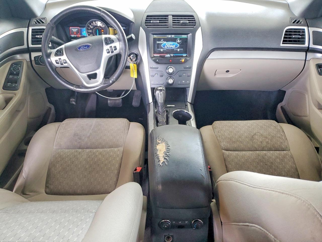 Ford Explorer Xlt