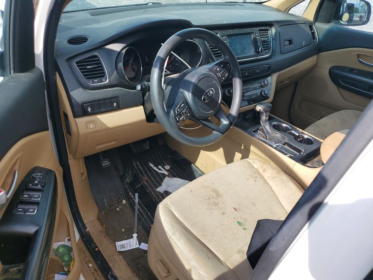 Kia Sedona Lx