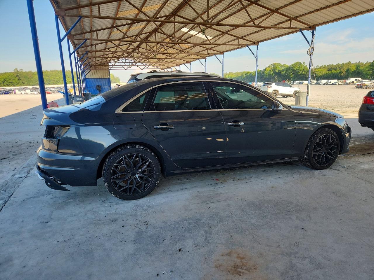 Audi A4 Premium