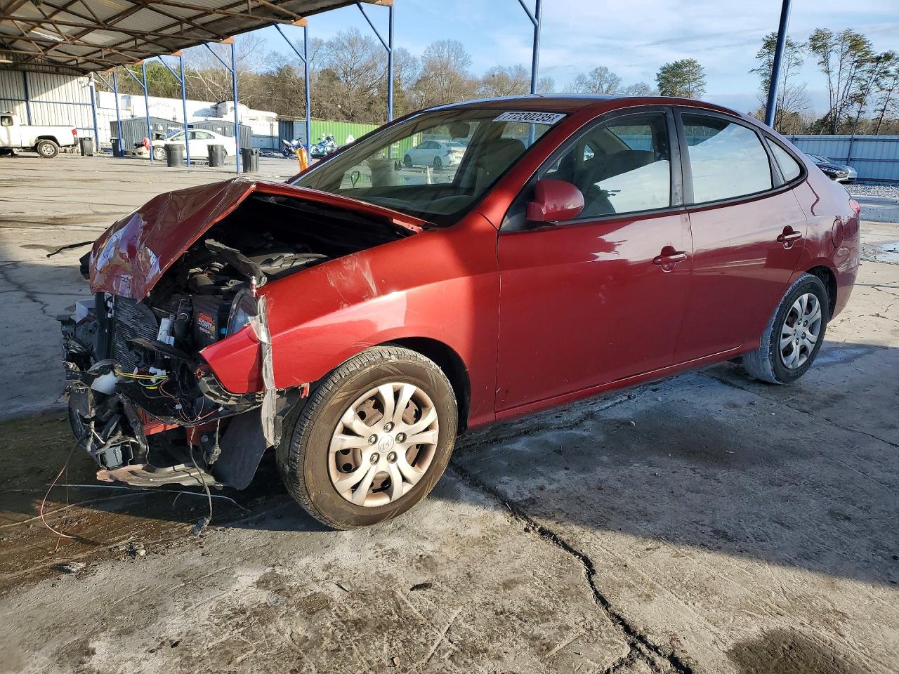 Salvage Hyundai ELANTRA Image