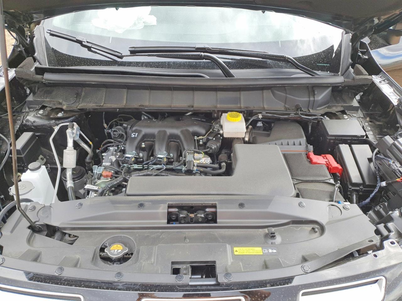 Nissan Pathfinder Sv