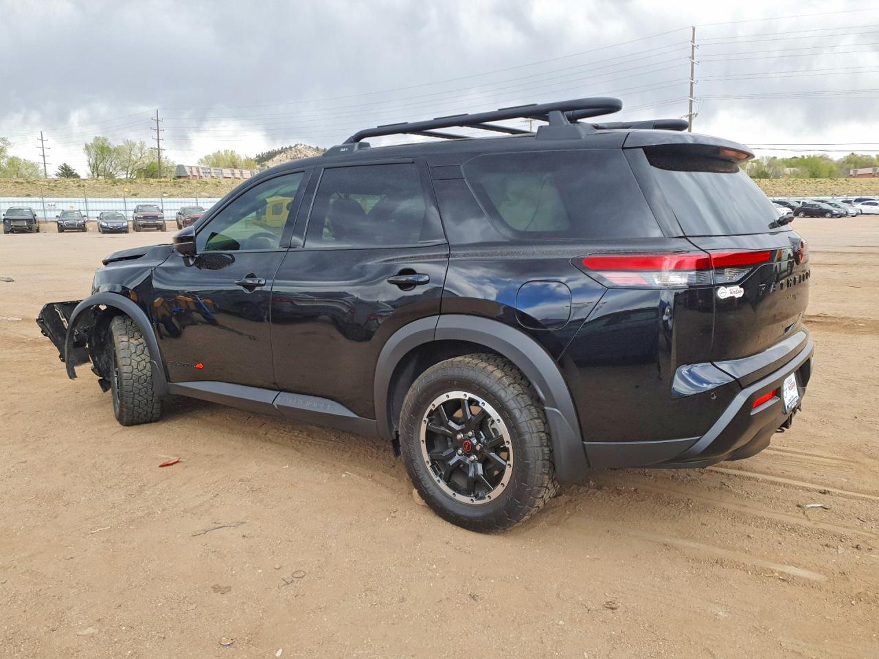 Nissan Pathfinder Sv