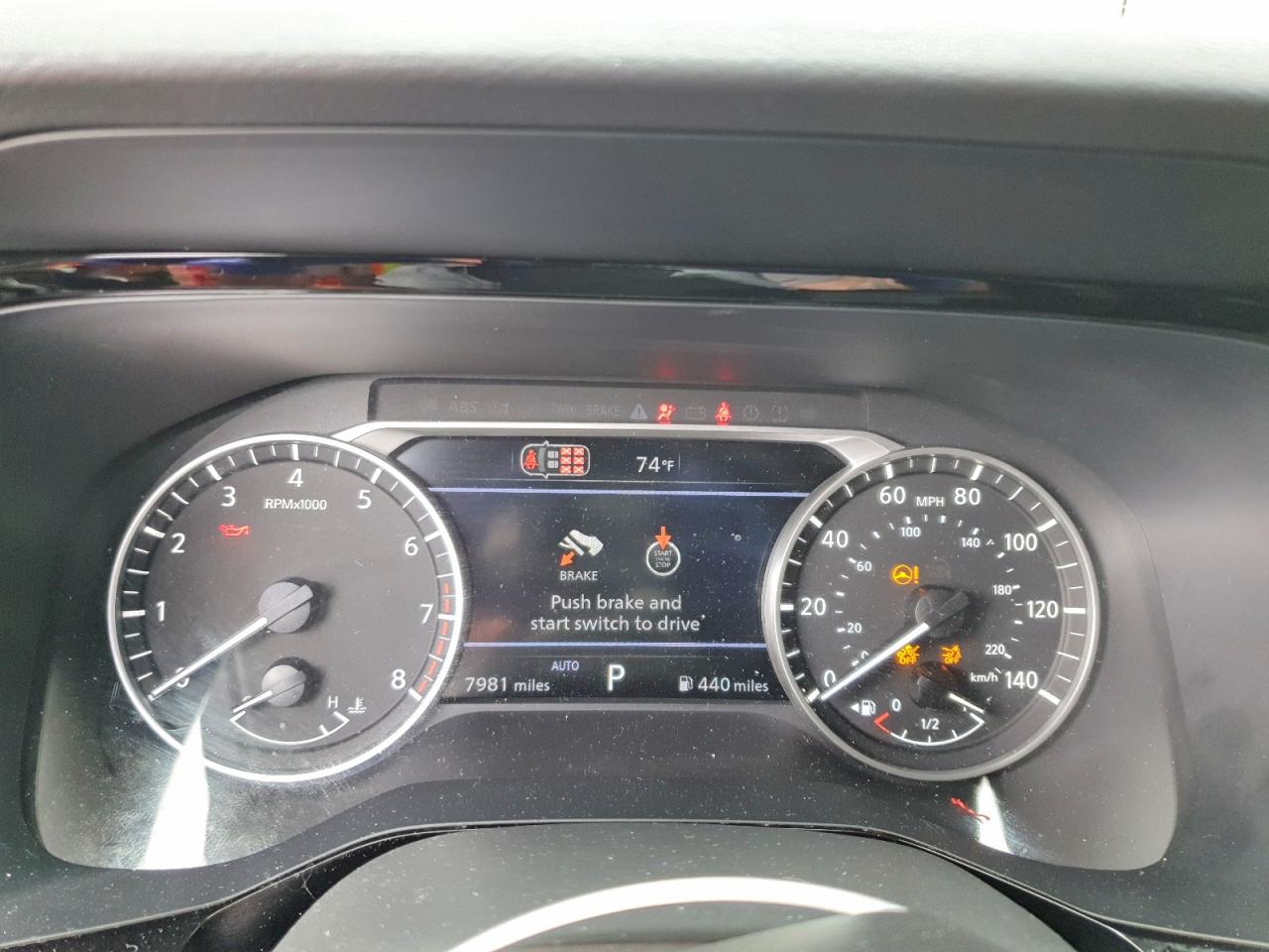 Nissan Pathfinder Sv