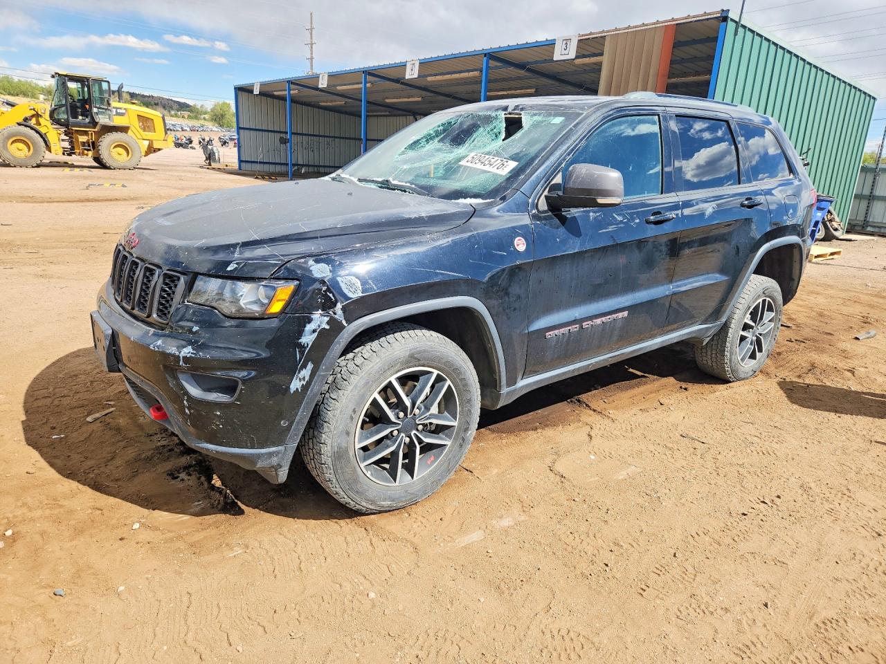 Salvage Jeep Cherokee Image