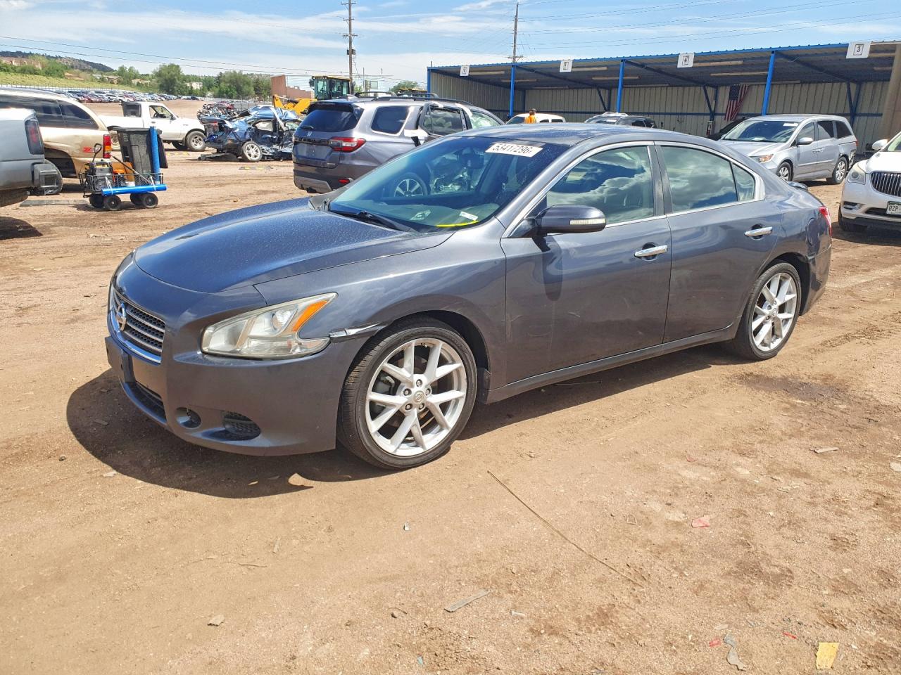 Salvage Nissan Maxima Image
