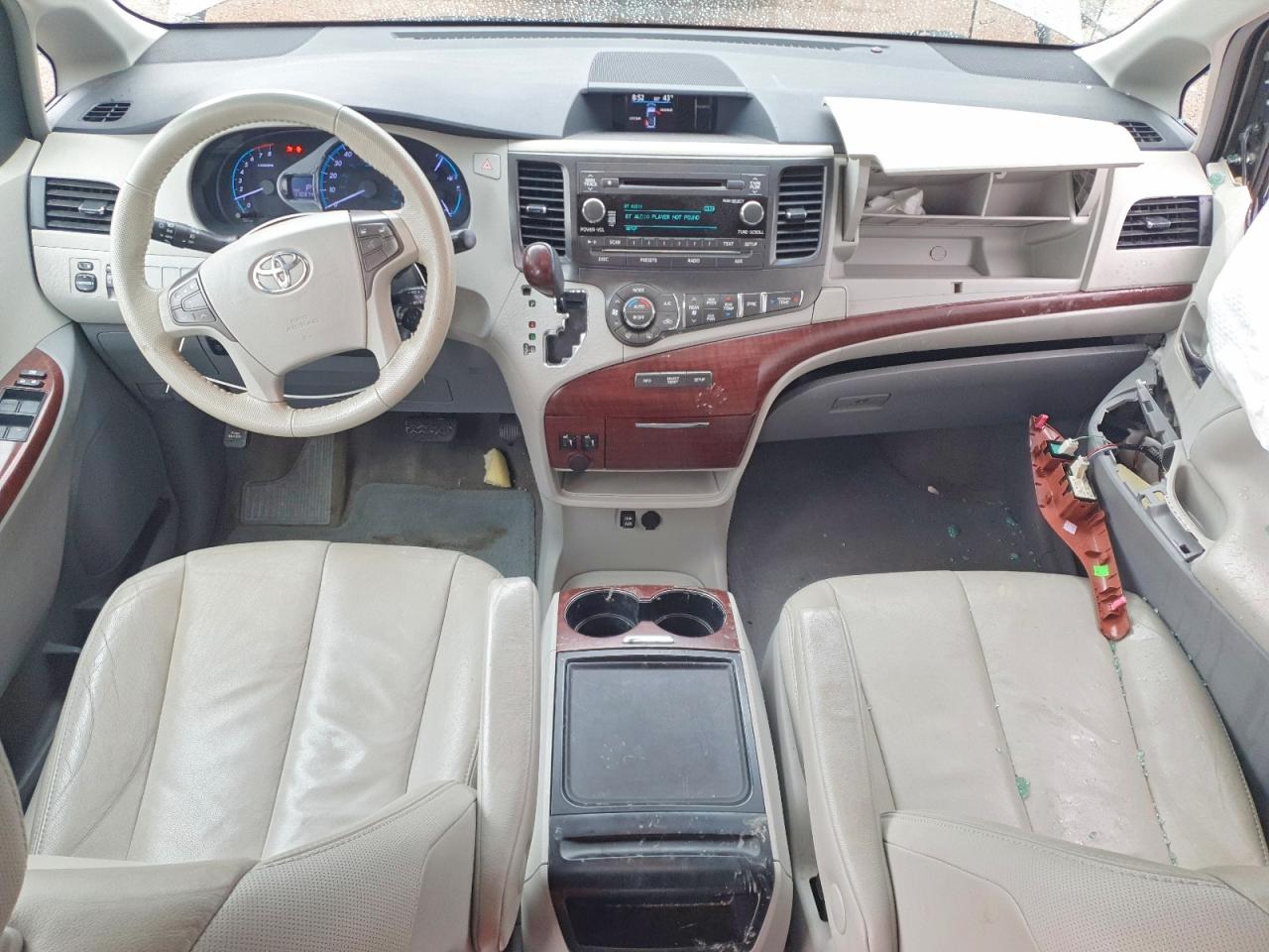 Toyota Sienna Xle 8-passenger