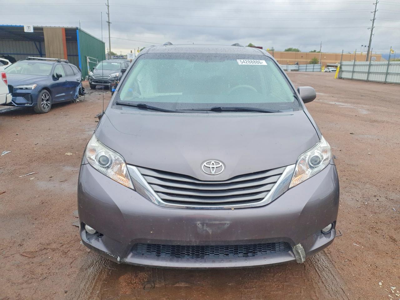 Toyota Sienna Xle 8-passenger