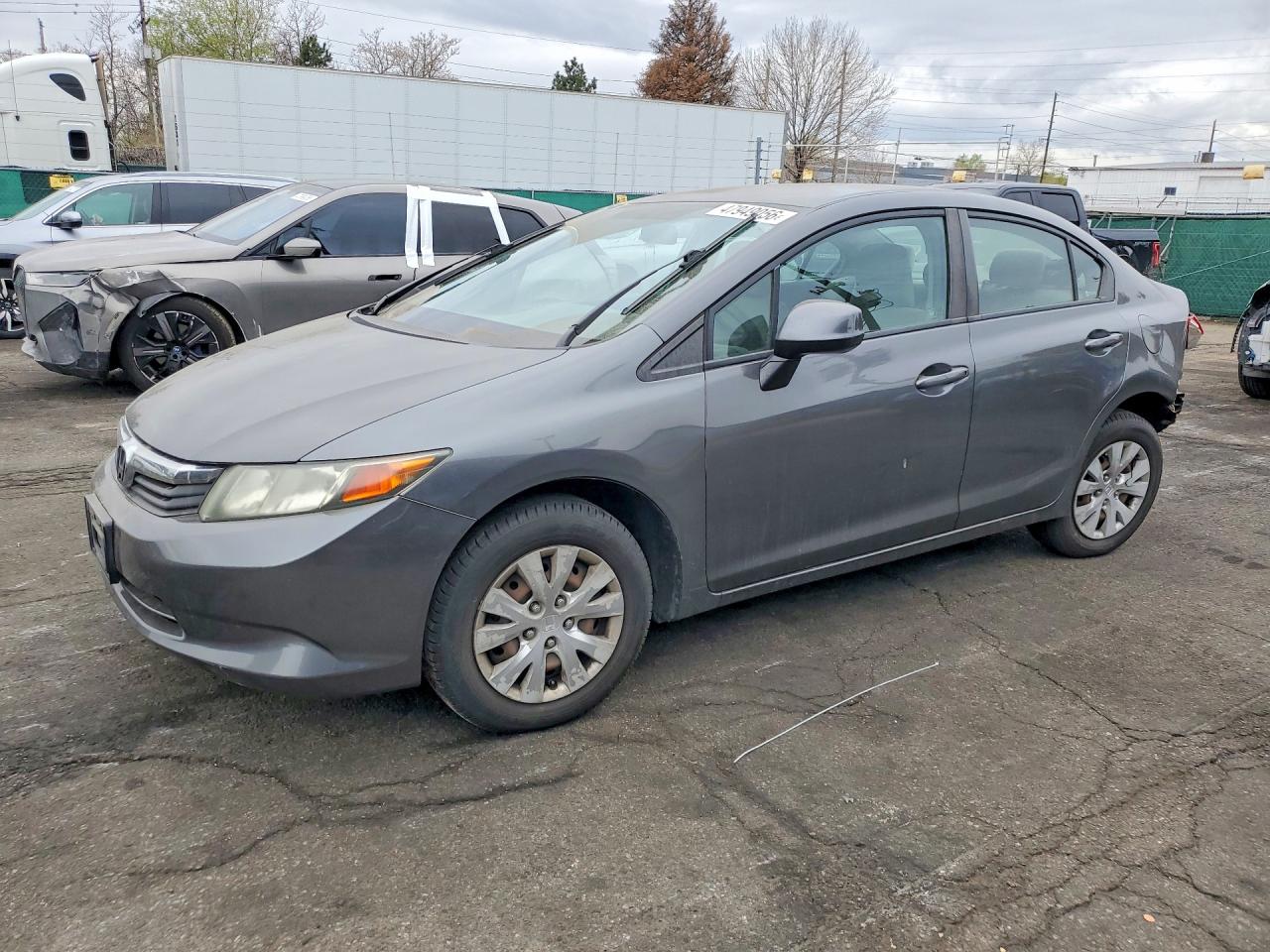 Salvage Honda Civic Image