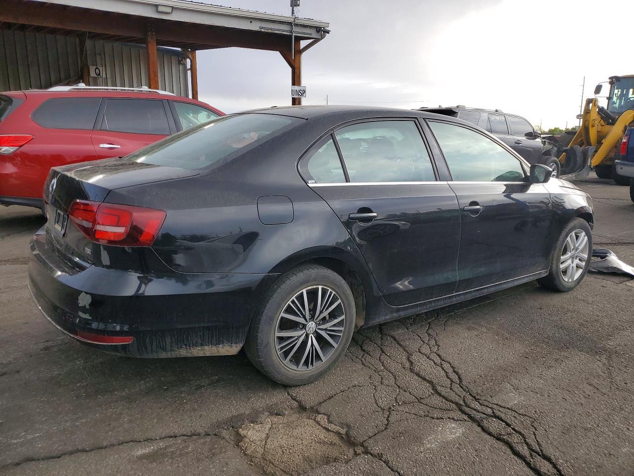 Volkswagen Jetta S