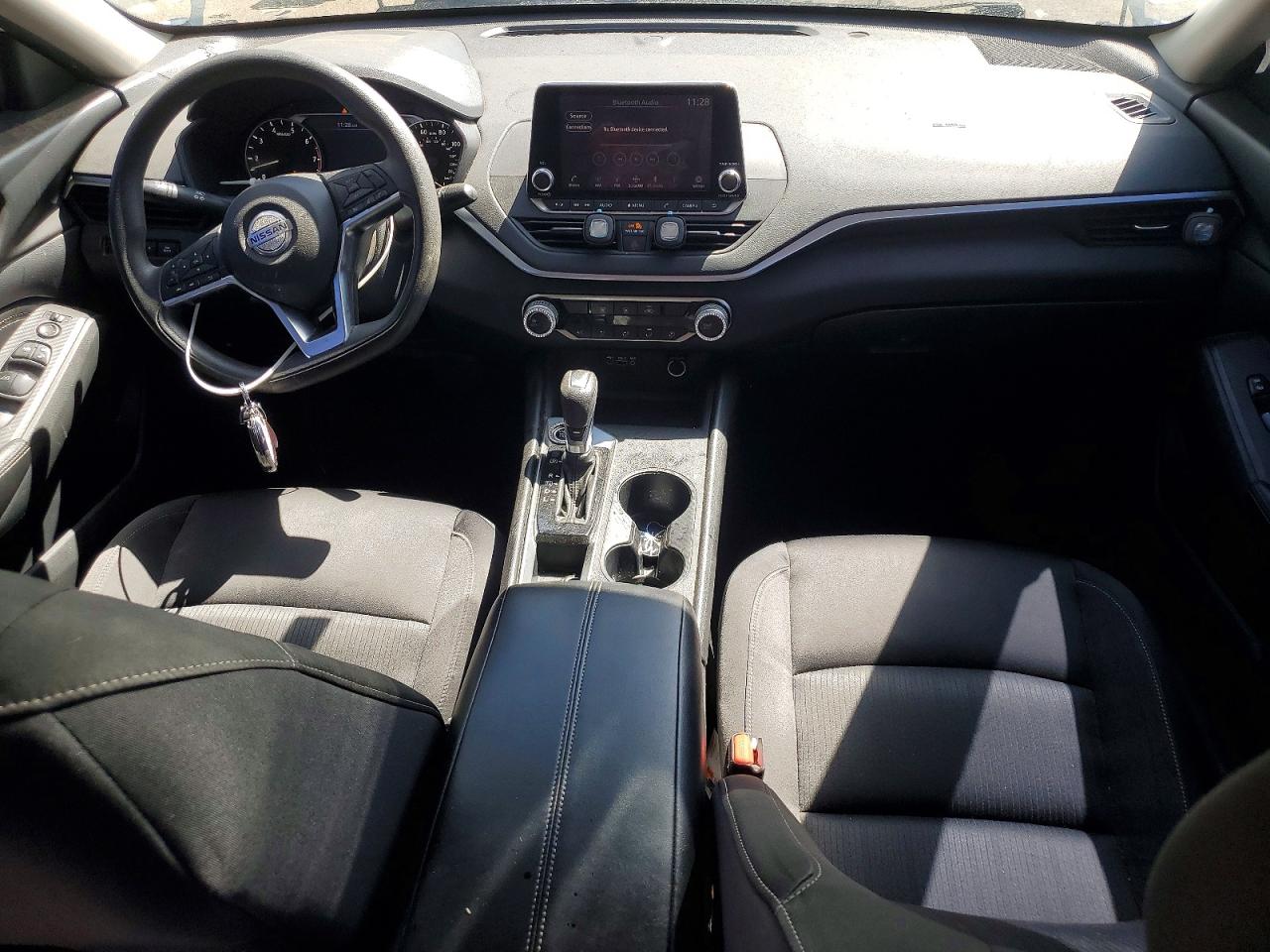 Nissan Altima S