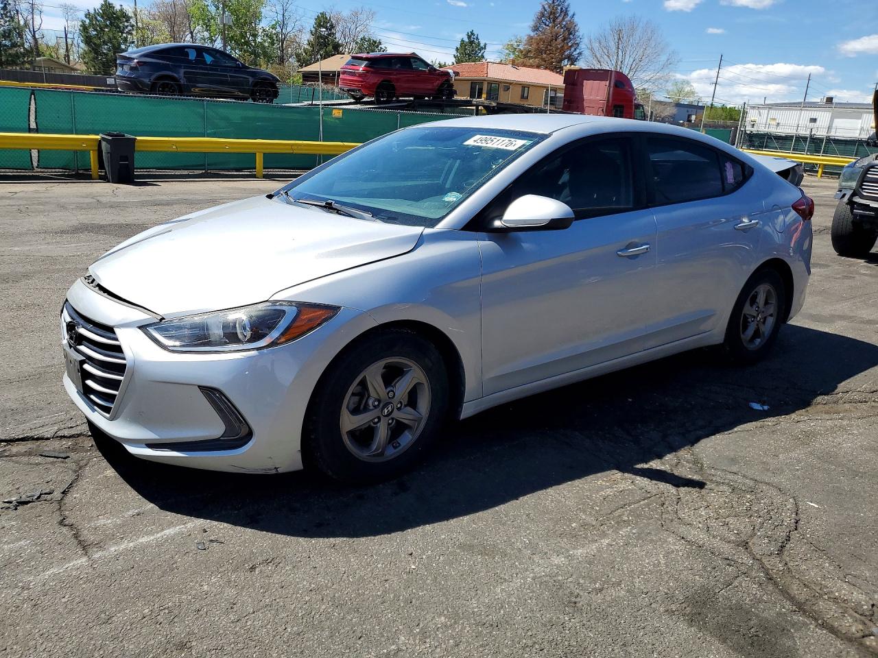 Salvage Hyundai ELANTRA Image