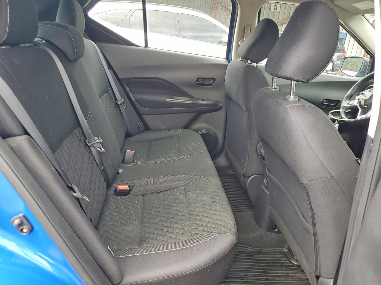 Nissan Kicks S