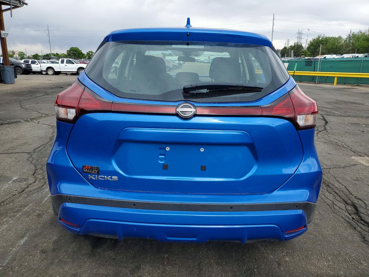 Nissan Kicks S
