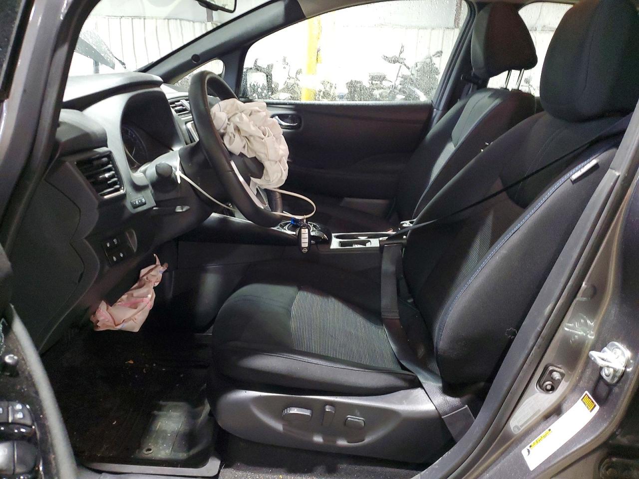 Nissan LEAF Sv Plus