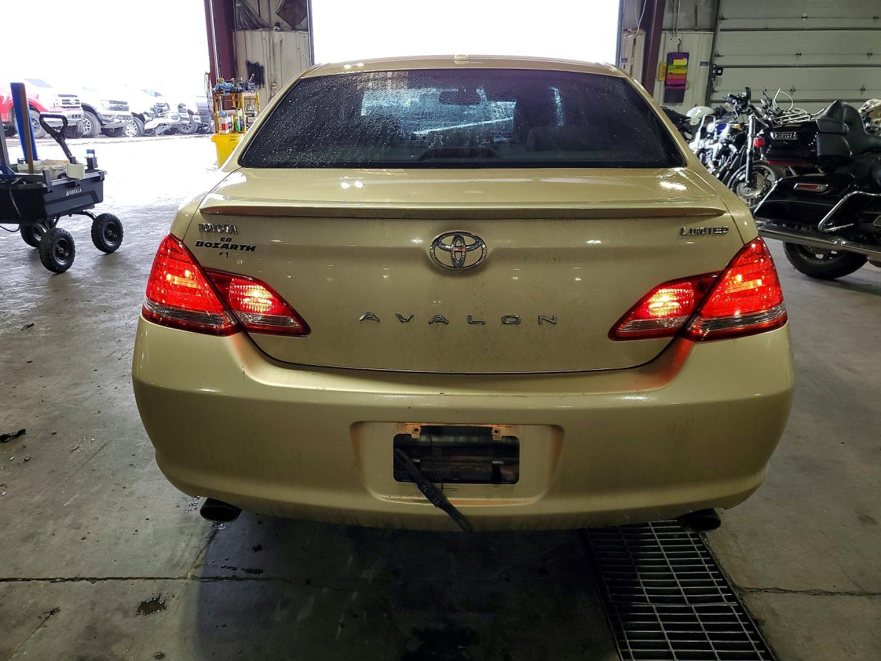 Toyota Avalon