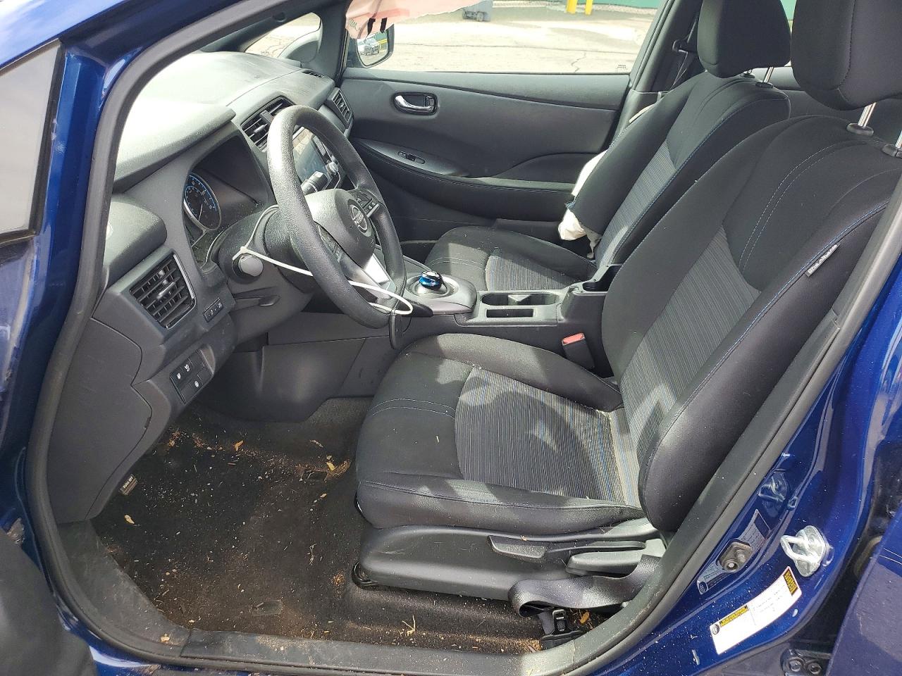 Nissan LEAF S