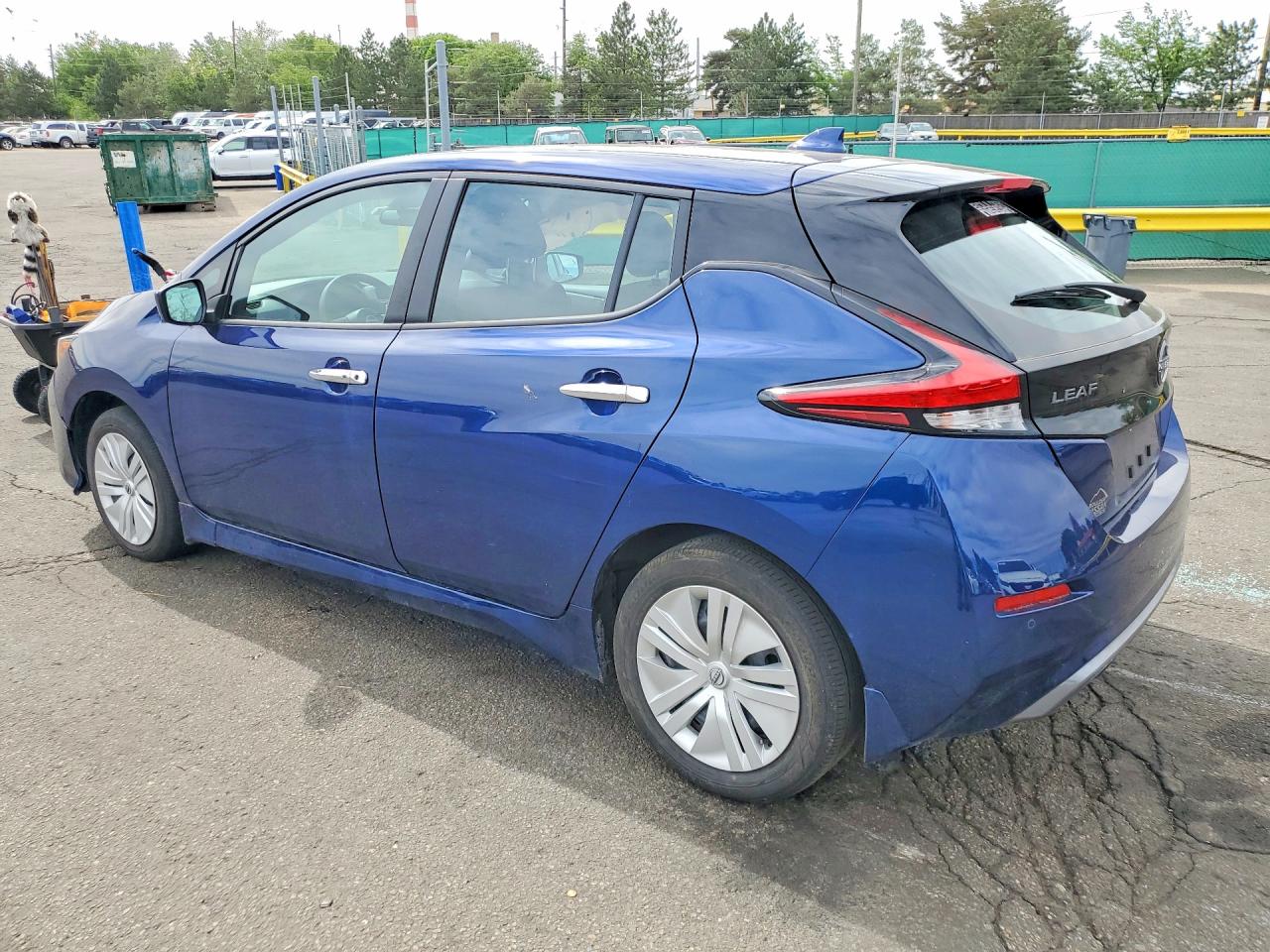 Nissan LEAF S