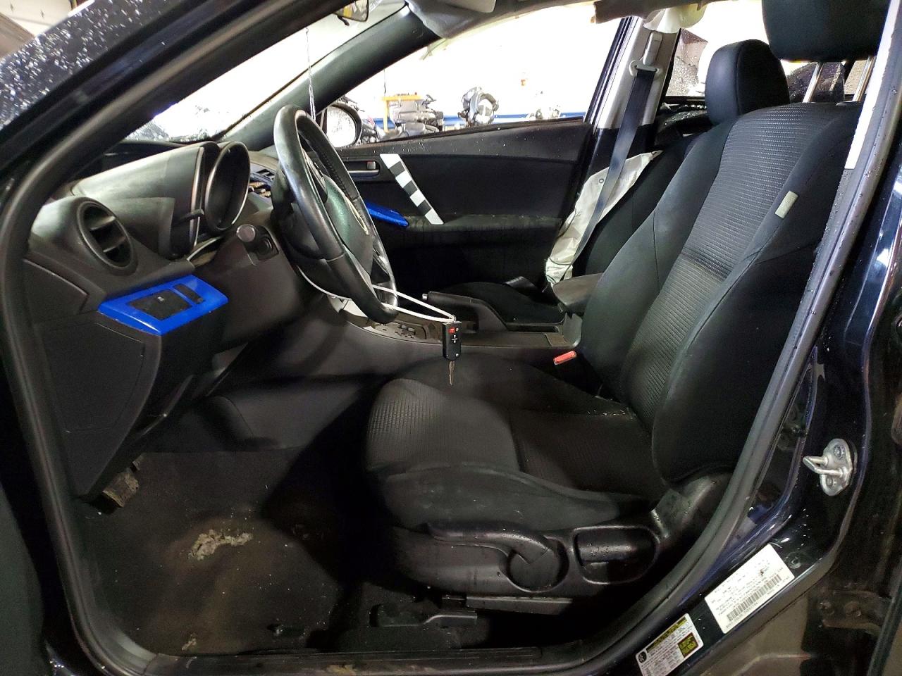 Mazda 3 I