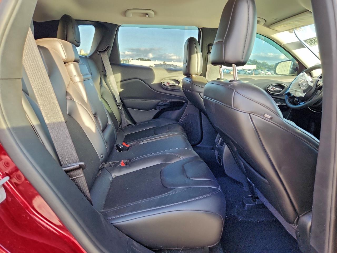 Jeep Grand Cherokee Latitude Plus