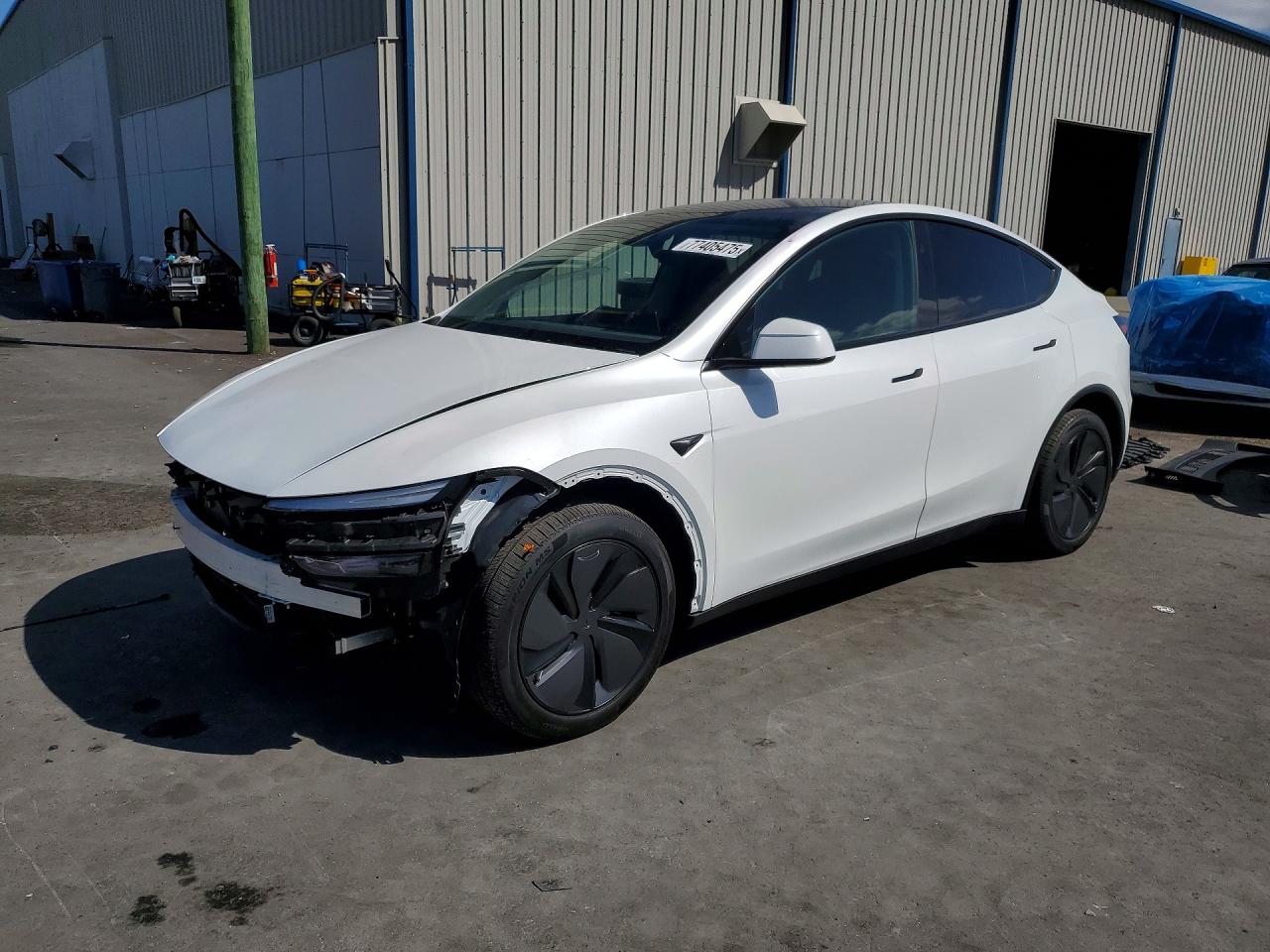 Salvage Tesla Model Y Image